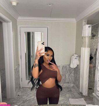 lissythedoll Naakte Lekken OnlyFans Foto 24