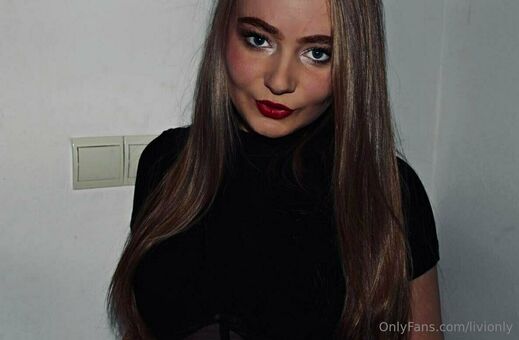 livionly Naakte Lekken OnlyFans Foto 32