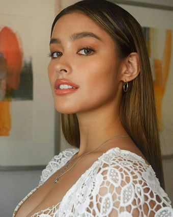 Liza Soberano