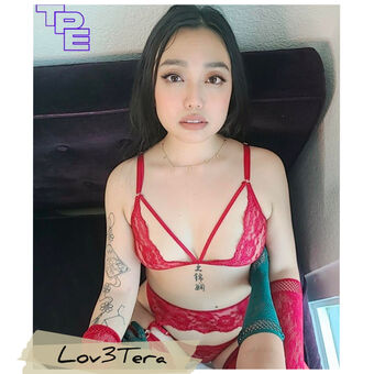 lov3tera Naakte Lekken OnlyFans Foto 2