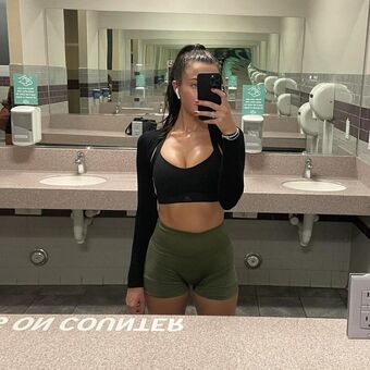 _lrizz Naakte Lekken OnlyFans Foto 28
