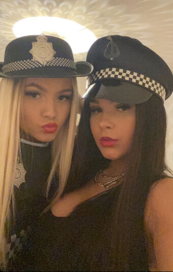 Lucy M Naakte Lekken OnlyFans Foto 11