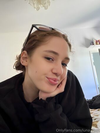 luna_com Naakte Lekken OnlyFans Foto 8
