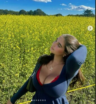 Lunaosantos_23 Naakte Lekken OnlyFans Foto 4