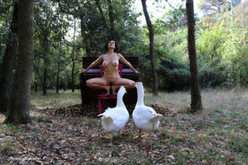 Luz Del Fierro Naakte Lekken OnlyFans Foto 57