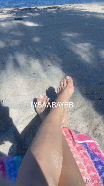 lysaabaybb Naakte Lekken OnlyFans Foto 37