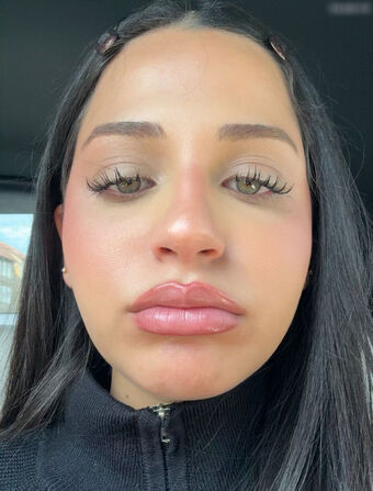 Mariamalkk Naakte Lekken OnlyFans Foto 15