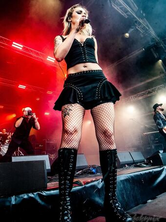 Marisa Rodriguez Singer Naakte Lekken OnlyFans Foto 9