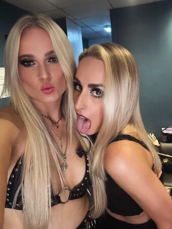 Marisa Rodriguez Singer Naakte Lekken OnlyFans Foto 13