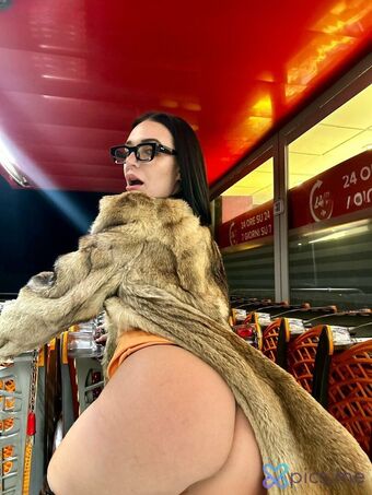 matilift Naakte Lekken OnlyFans Foto 44