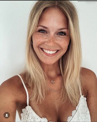Melanie Kroll Naakte Lekken OnlyFans Foto 73