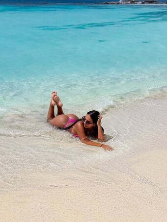 Michelle Thielen Naakte Lekken OnlyFans Foto 37