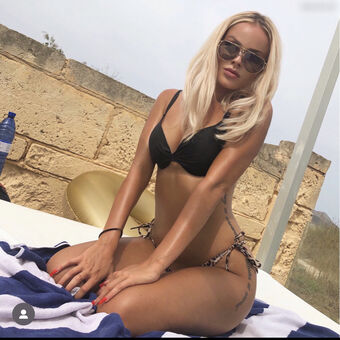 Michellesavage Naakte Lekken OnlyFans Foto 6
