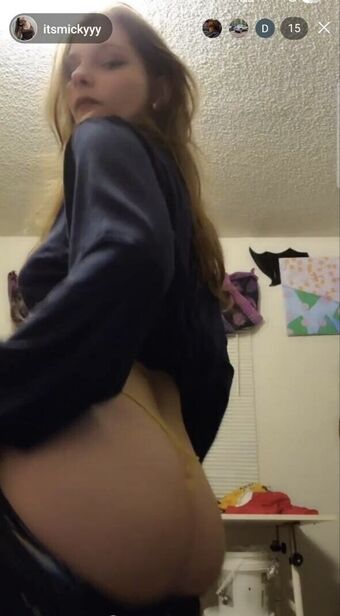 Micky_nymph Naakte Lekken OnlyFans Foto 2