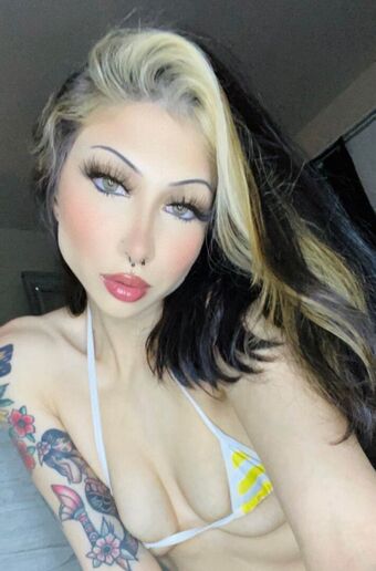 millfjugs Naakte Lekken OnlyFans Foto 23