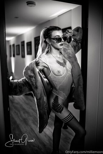 milliemoon Naakte Lekken OnlyFans Foto 10