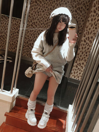 mingmingkizami Naakte Lekken OnlyFans Foto 53