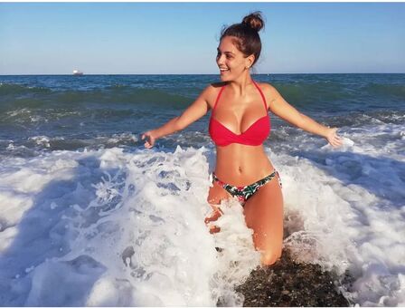 Miriam Villoria Naakte Lekken OnlyFans Foto 19