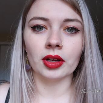 Miss Ruby Grey Naakte Lekken OnlyFans Foto 14