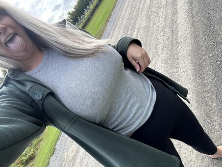 MissesP Naakte Lekken OnlyFans Foto 12