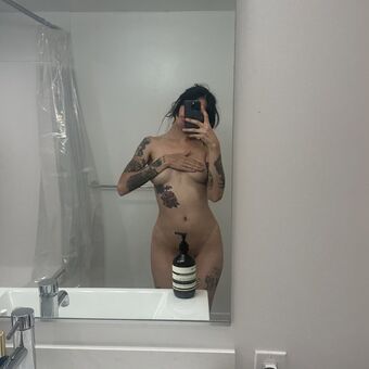 mividapocha Naakte Lekken OnlyFans Foto 5