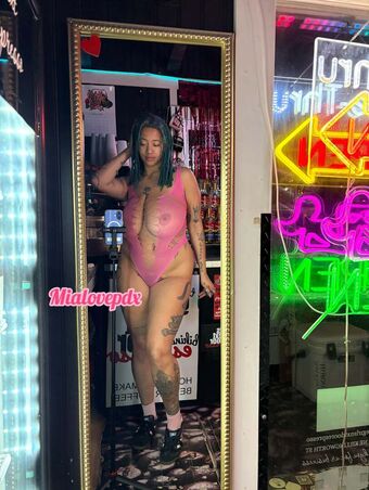 mixxedbaby503 Naakte Lekken OnlyFans Foto 57