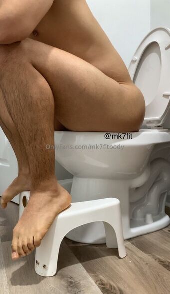 mk7fitbody Naakte Lekken OnlyFans Foto 10