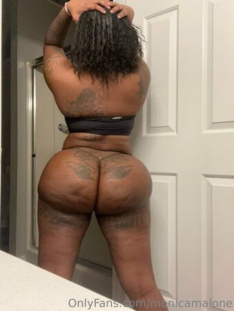 monicamalone Naakte Lekken OnlyFans Foto 12