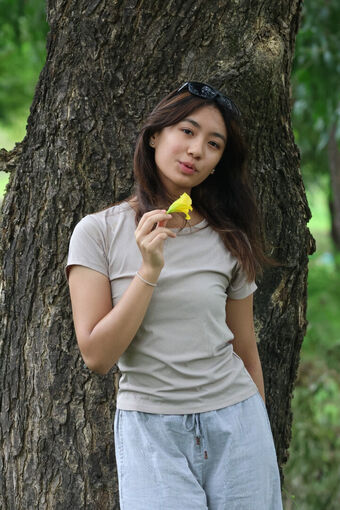 Moon Blitz Asmr Naakte Lekken OnlyFans Foto 31