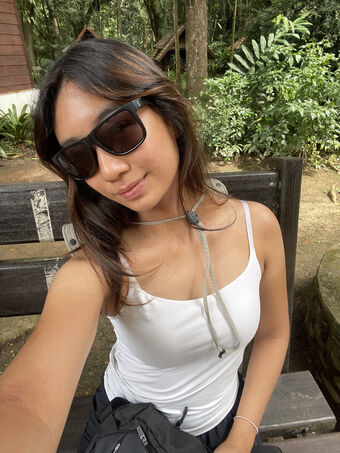 Moon Blitz Asmr Naakte Lekken OnlyFans Foto 39