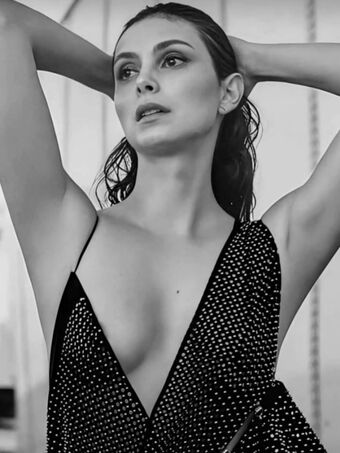Morena Baccarin Naakte Lekken OnlyFans Foto 132