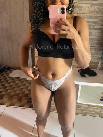 MorenaSensual32