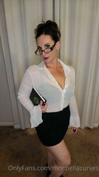 mrs.bellacurves Naakte Lekken OnlyFans Foto 10