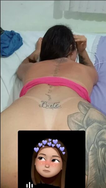 natyely Naakte Lekken OnlyFans Foto 17