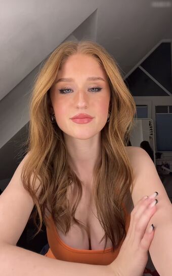 Nellyncy Naakte Lekken OnlyFans Foto 54