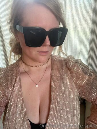 nice.spice Naakte Lekken OnlyFans Foto 19