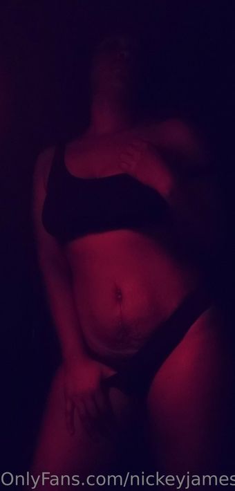 nickeyjames Naakte Lekken OnlyFans Foto 16