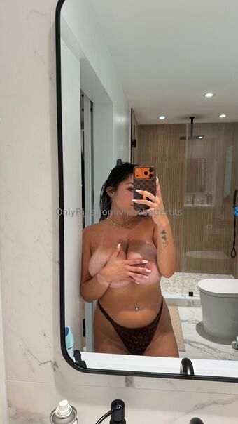 Nobetterboobs Naakte Lekken OnlyFans Foto 46