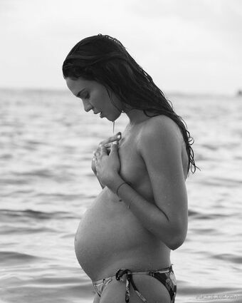 odetteannable Naakte Lekken OnlyFans Foto 10