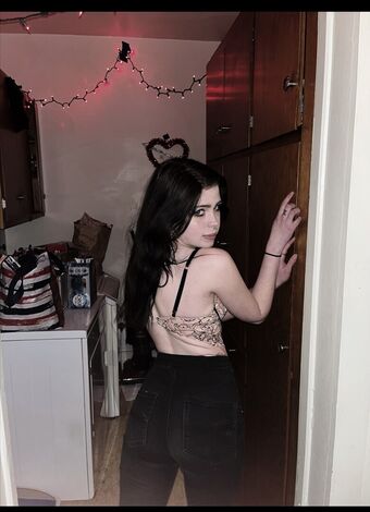 imoliveemmm Naakte Lekken OnlyFans Foto 52