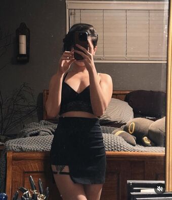Olivia Graves