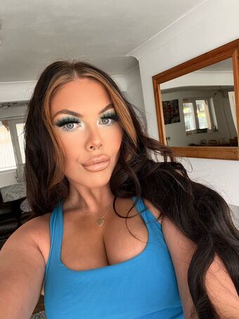 Olivia Paige Cooke Naakte Lekken OnlyFans Foto 27