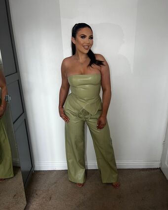 Olivia Paige Cooke Naakte Lekken OnlyFans Foto 30