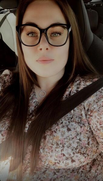 Only_curvycutie Naakte Lekken OnlyFans Foto 18