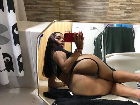 Onlycandee