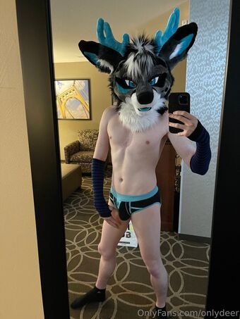 onlydeer Naakte Lekken OnlyFans Foto 5