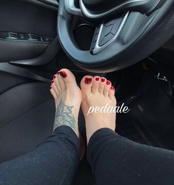 Pedaale Naakte Lekken OnlyFans Foto 19