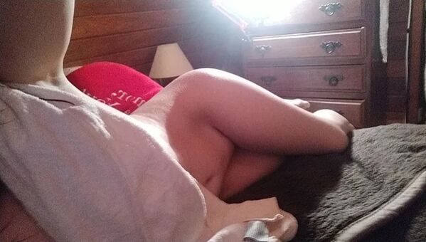 pervertlulu Naakte Lekken OnlyFans Foto 6