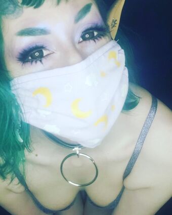 PixelMannequin Naakte Lekken OnlyFans Foto 13