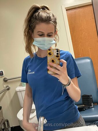 pollypocketx69 Naakte Lekken OnlyFans Foto 5